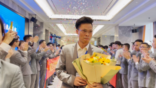 祝福！庫斯家人李景偉手繪家鄉(xiāng)地圖尋親成功